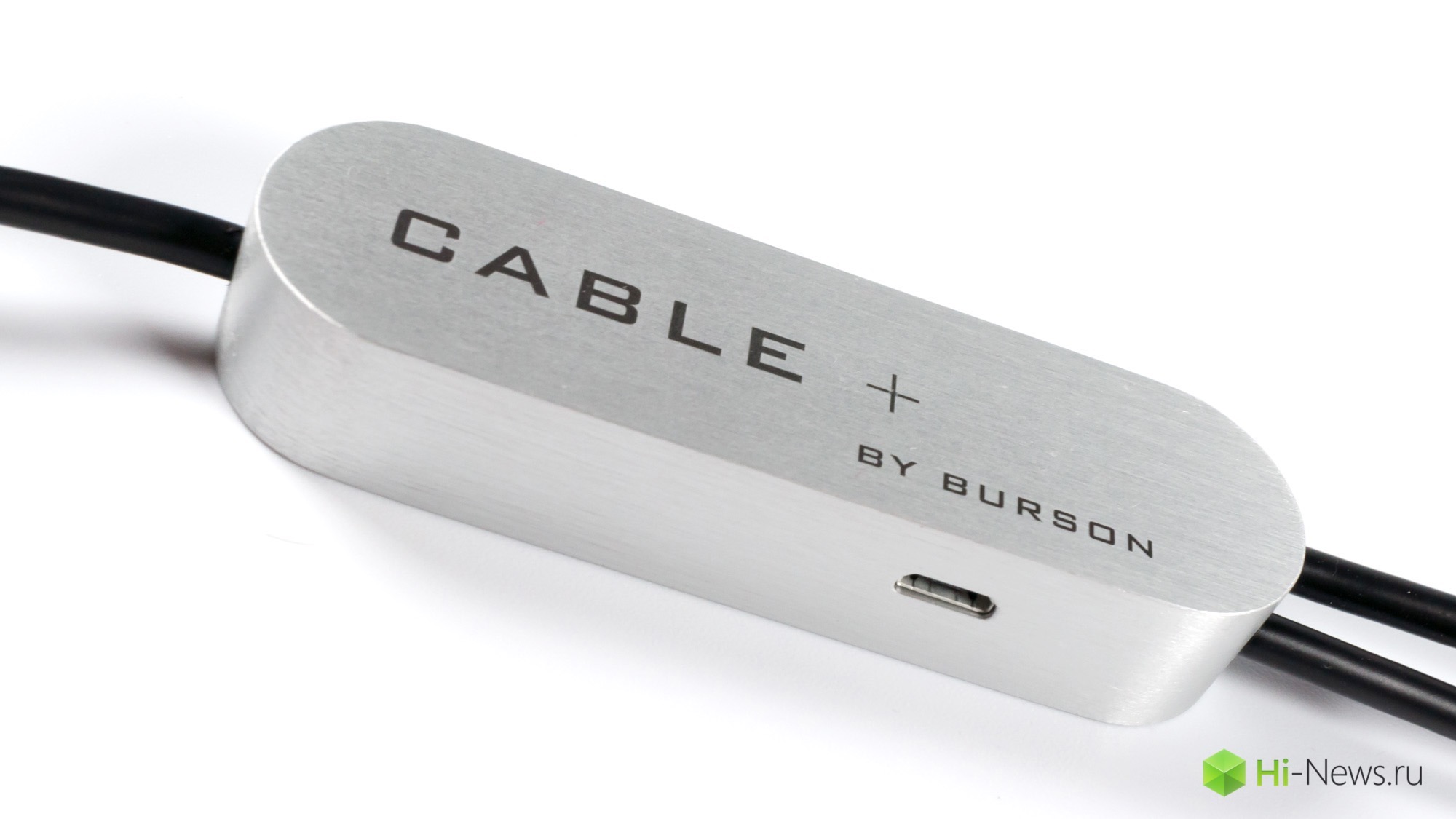 El examen activo межблочного cable de Burson Audio Cable+