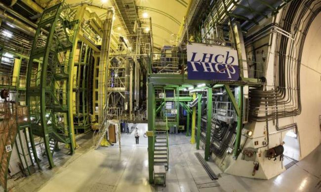 LHCb fundet nye tips om eventuelle afvigelser fra Standard model