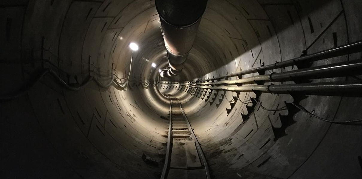 Илон Musk reveló el primer tramo del túnel debajo de los ángeles