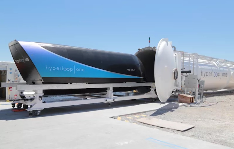 Virgin og Richard Branson har inngått et samarbeid med En Hyperloop