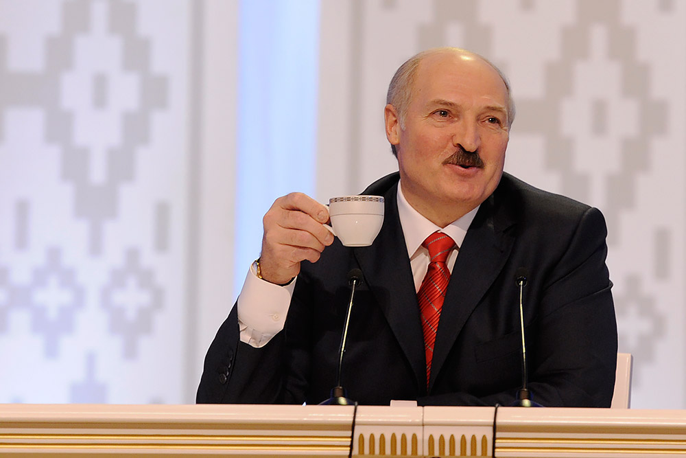 Lukashenko puede permitir en belarús los puntos de intercambio de криптовалюты