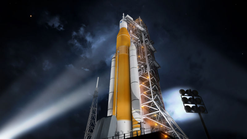 Die NASA versucht die Produktion zu verbilligen und den Betrieb Ihrer мегаракеты SLS