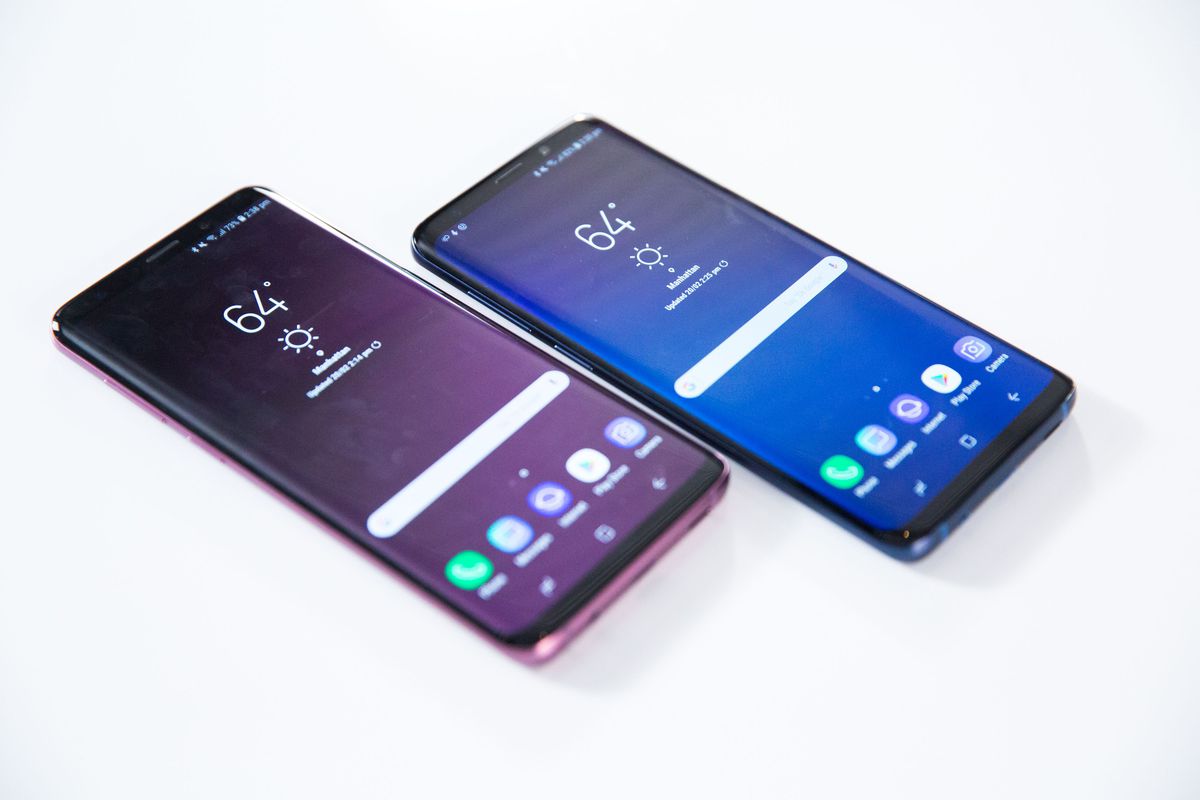 Samsung lanserer Galaxy og S9 S9+