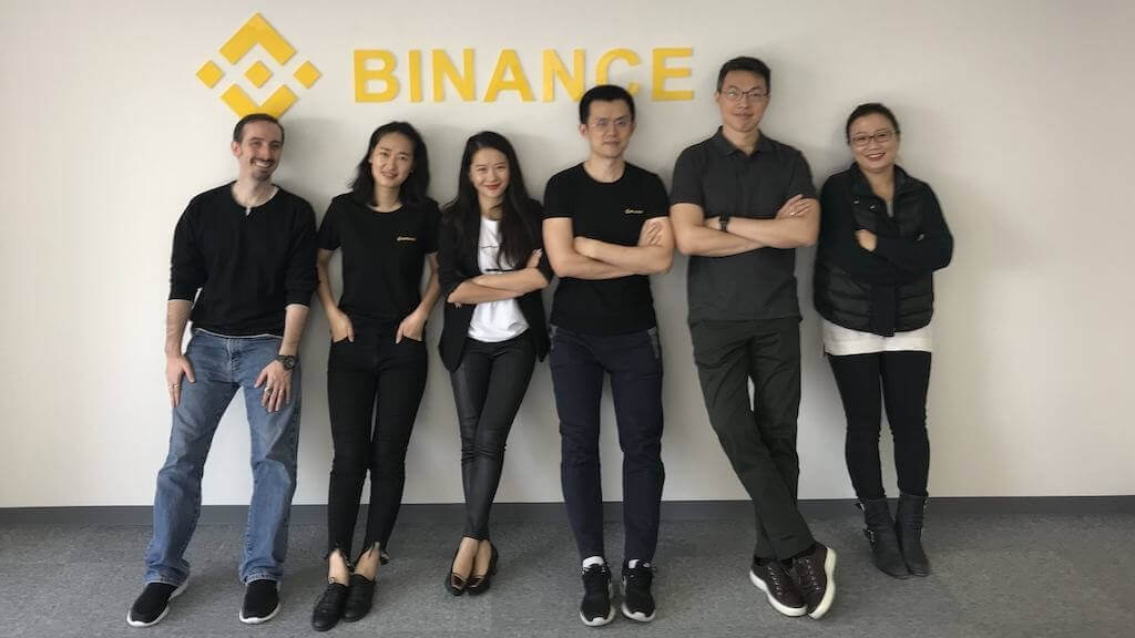 Binance विनिमय शेयर बाजार से हटने की घोषणा की CTR टोकन. अपने निर्माता का आरोप लगाया गया था असाइनमेंट के 32 अरब डॉलर