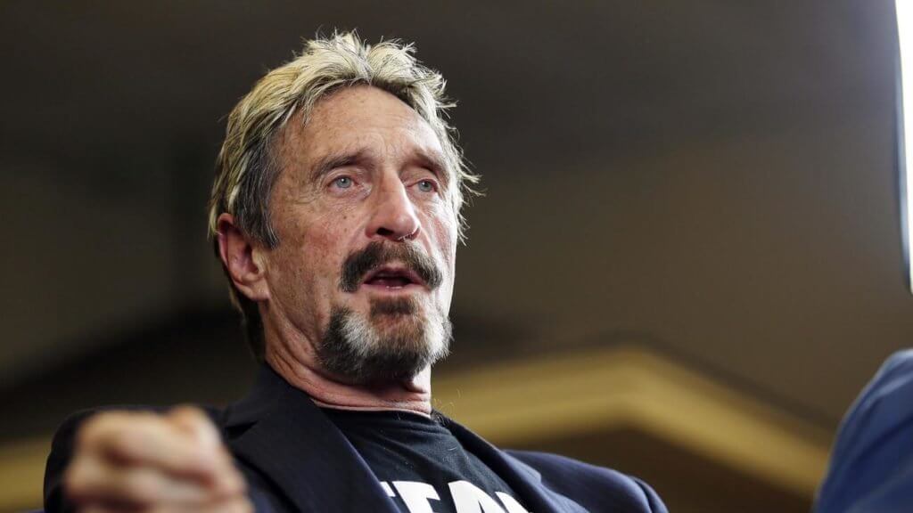 जॉन McAfee है में विश्वास का तेजी से विकास Bitcoin