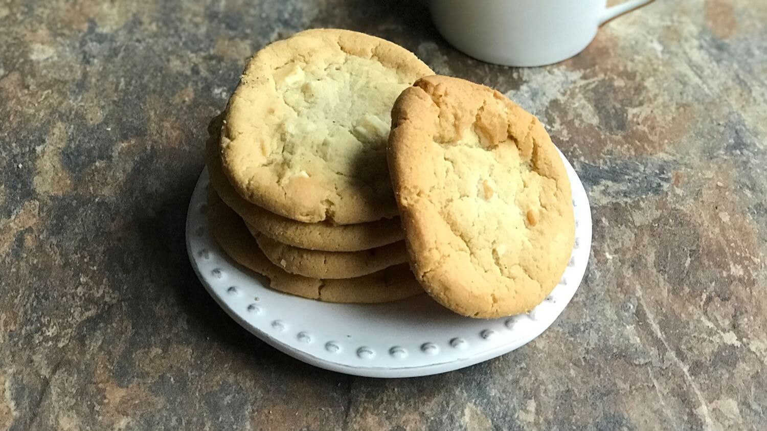 Google two months taught artificial intelligence to bake cookies, but it didn't work