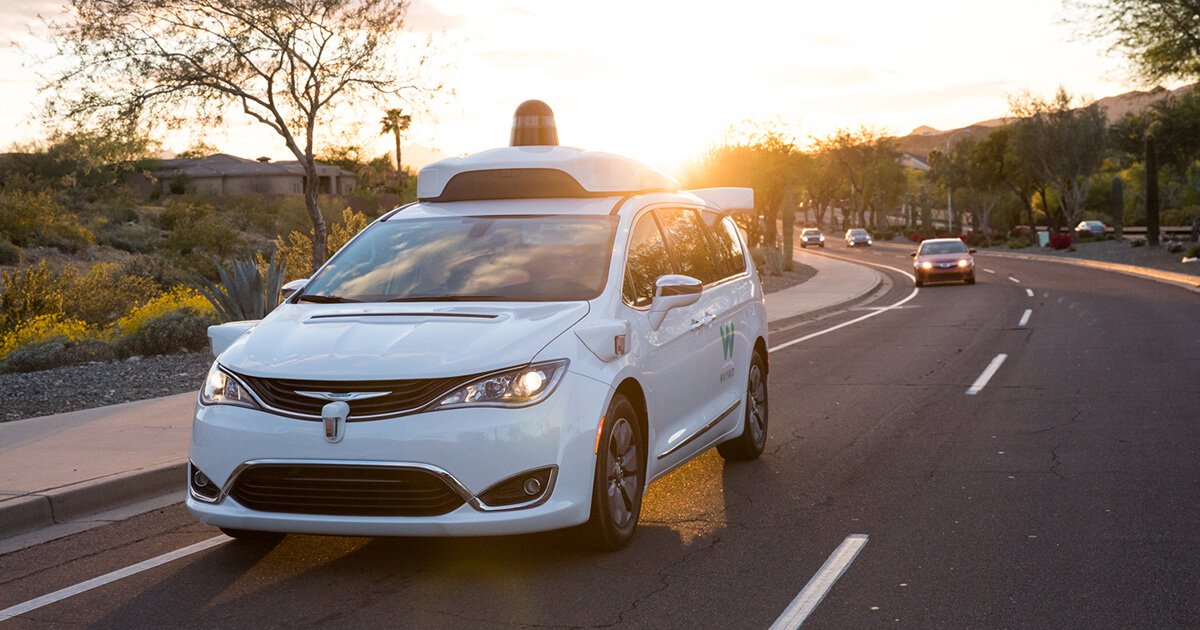 Waymo går på vägarna i den Autonoma taxi. Även utan förare