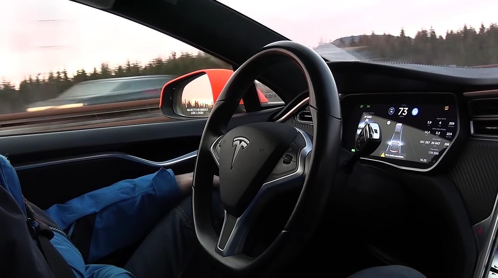 Tesla eksternt deaktivert autopilot på Model S etter videresalg av bilen